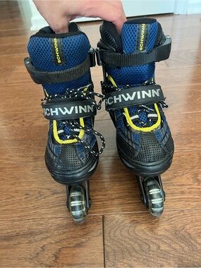 Schwinn Kids' Size 1-4, Adjustable Inline Skates
